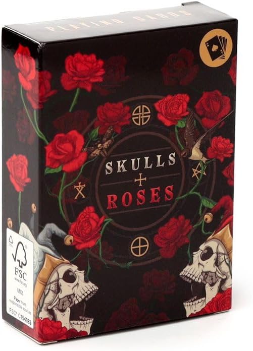 Puckator Skulls and Roses Playing Card